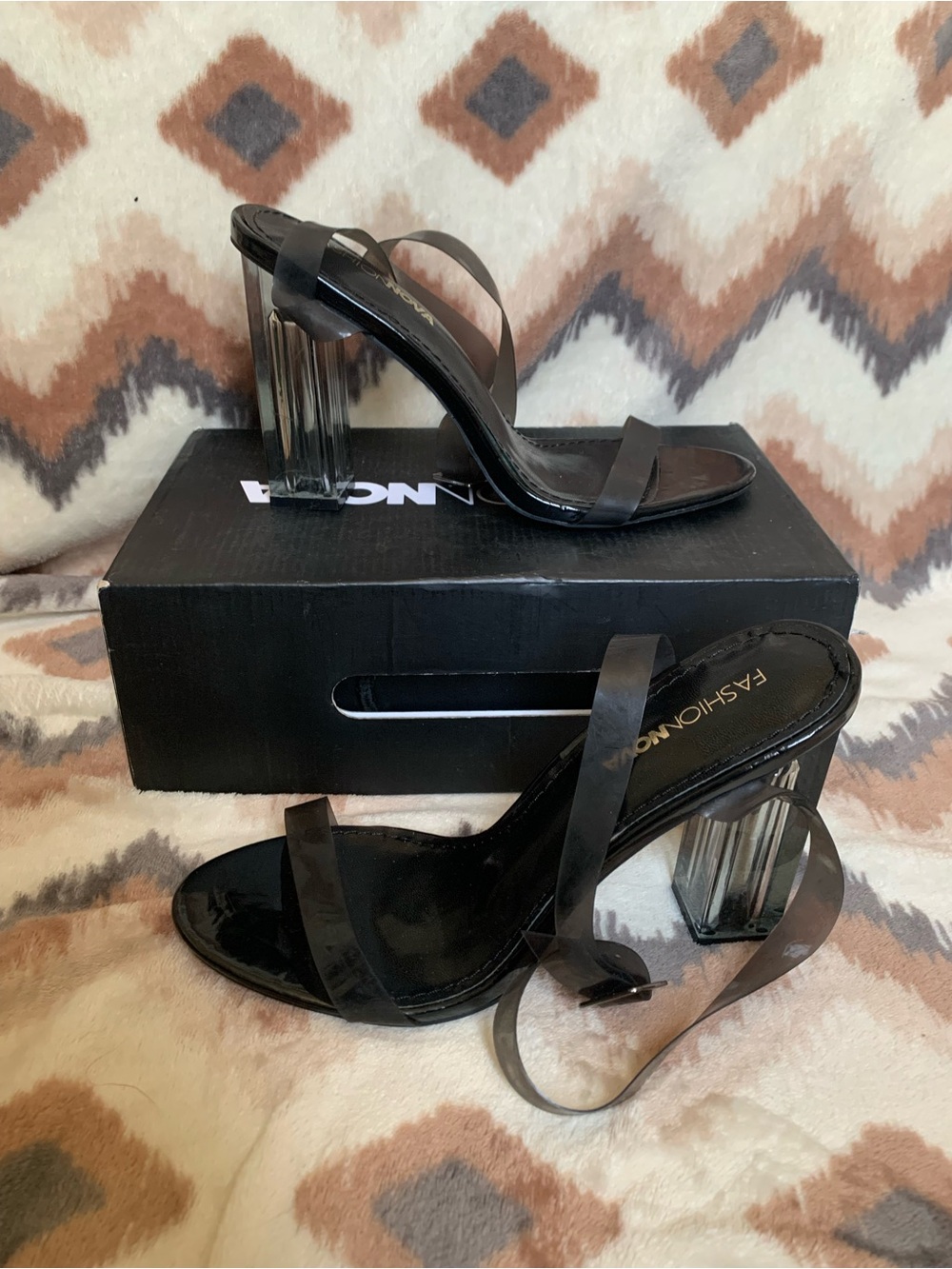Fashion NOVA The Glass Slipper Maria Black Size 9